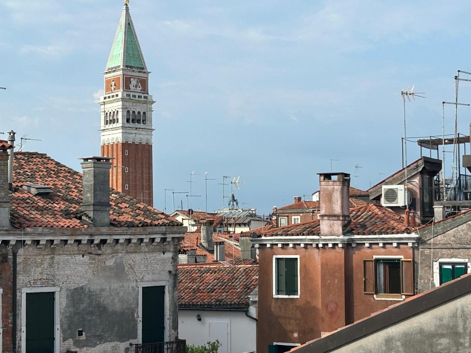 Emanuela'S Flat Leilighet Venezia Eksteriør bilde